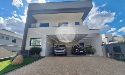 Casa a venda em condomínio fechado no bairro Fazenda Santa Cândida em Campinas - 3 quartos