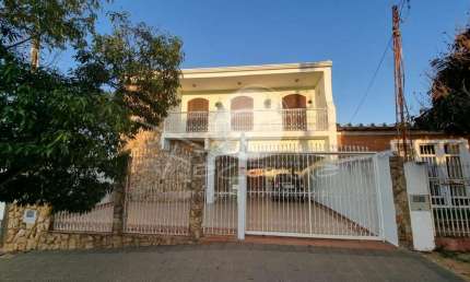 Casa  Nova Europa em Campinas, por R$ 895.000,00 - Façanha Imóveis