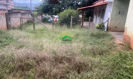 Terreno à venda no Vale Verde, Mariana  por R$ 125.000