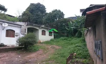 Casa à venda no Vale Verde, Mariana  por R$ 365.000