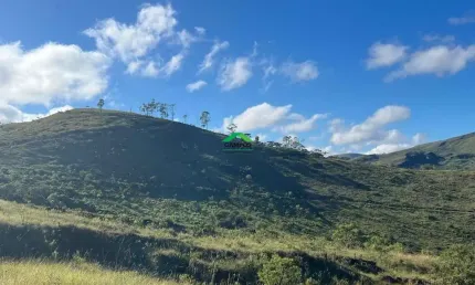Terreno à venda no Rodrigo Silva, Ouro Preto  por R$ 300.000