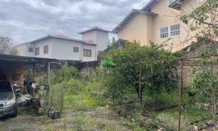 Terreno à venda no Centro, Mariana  por R$ 1.250.000