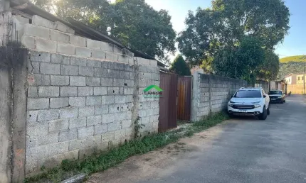 Chácara / sítio com 2 quartos à venda no Bandeirantes, Mariana  por R$ 450.000