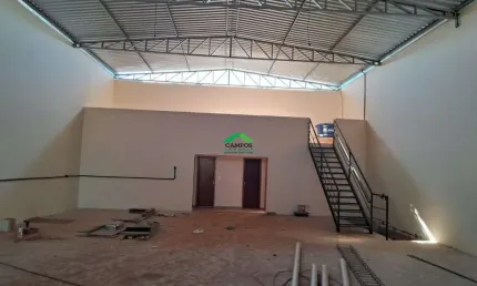 Barracão / Galpão / Depósito para alugar em Bandeirantes, Ouro Branco  por R$ 10.000