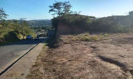 Terreno à venda no Tombadouro, Cachoeira Do Campo  por R$ 180.000