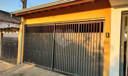 Casa com 2 quartos à venda na Embauba, Vila Flora, Salto