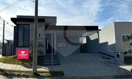 Casa em condomínio fechado com 3 quartos à venda na Avenida Brasília, Residencial Lagos D'Icaraí, Salto
