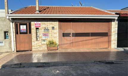 Casa com 3 quartos à venda em Jardim Imperador - SP