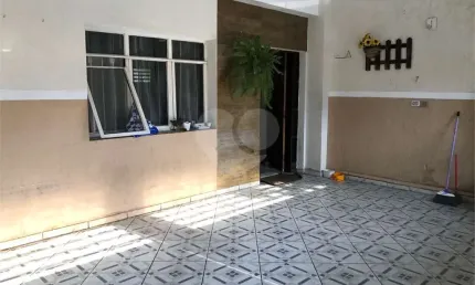 Casa com 3 quartos à venda em Jardim Arco-íris - SP