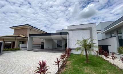 Condomínio com 3 quartos à venda em Jardim Buru - SP
