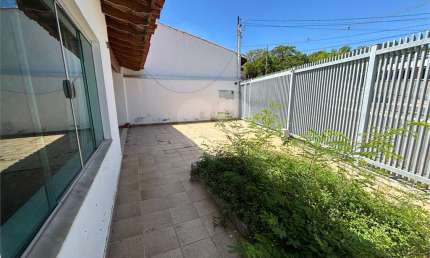 Casa com 3 quartos à venda na John Kennedy, Bela Vista, Salto