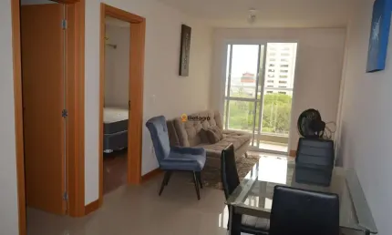 Apartamento totalmente MOBILIADO na principal avenida do centro de Santa Maria!
