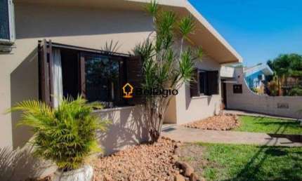 Casa com 3 quartos à venda na Travessa Moreira, 27, Duque de Caxias, Santa Maria