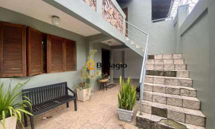 Casa com 8 quartos à venda na Rua Otávio Silvestre de Oliveira, 390, Nossa Senhora do Rosário, Santa Maria