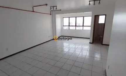 Sala comercial 1 dormitórios à venda centro santa maria/rs