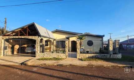 Casa com 4 quartos à venda no Uvaranas, Ponta Grossa 