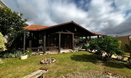 Casa com 3 quartos à venda na Rua Doutor Alves Maciel, Oficinas, Ponta Grossa