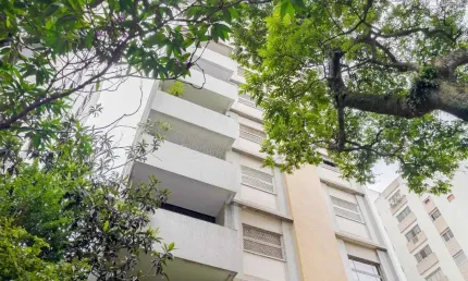 Apartamento tipo para venda em Higienópolis com 3 quartos, 140m²