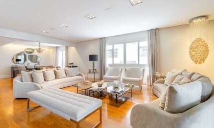 Apartamento tipo para venda com 4 quartos, sendo 3 suítes, 304m²