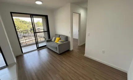 Apartamento tipo para venda e locação em Vila Anastácio com 2 quartos, sendo 1 suíte, 55m²