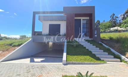 Casa a venda no  Condomínio Blumengarten em Ponta Grossa Paraná.