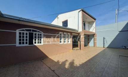 Residencia a venda no Bairro Uvaranas em Ponta Grossa Paraná