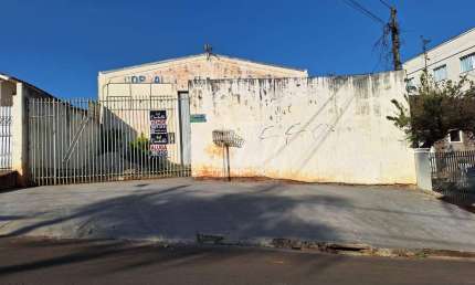 Barracão / Galpão / Depósito à venda na Rua Polônia, 505, Oficinas, Ponta Grossa