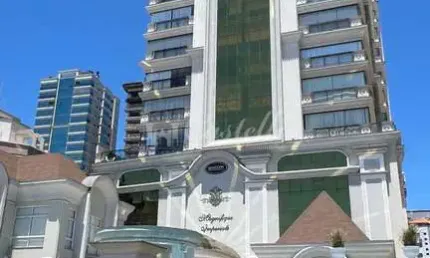 Apartamento em alto padrão à venda, Meia Praia, ITAPEMA - SC