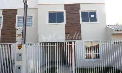 Sobrado para a à venda, no Bairro  Uvaranas, PONTA GROSSA - PR