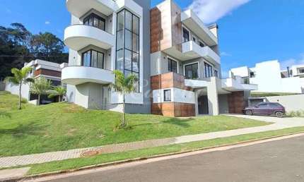 Casa à venda no Condomínio Vale dos Vinhedos em PONTA GROSSA - PR