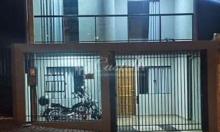 SOBRADO COM 02 QUARTOS AO LADO DO BAIRRO SANTA PAULA OTIMA LOCALIZAÇÃO