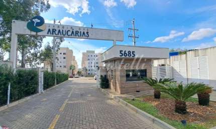 Apartamento terreo com 02 quartos e portaria 24 horas ao lado da UEPG