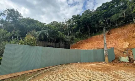 Terreno no condomÍnio haras rio do ouro , Ariribá, Balneário Camboriú - SC