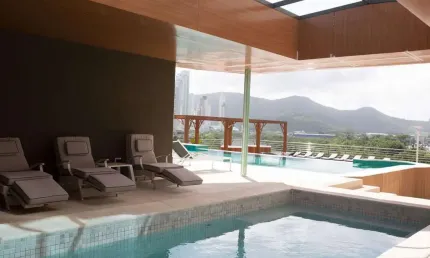 Apartamento com 3 quartos à venda na Rua 3700, 425, Centro, Balneário Camboriú
