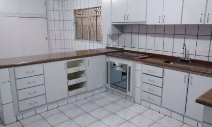 Sobrado com 4 dormitórios à venda, 270 m² por R$ 420.000,00 - Jardim Olinda - Mauá/SP