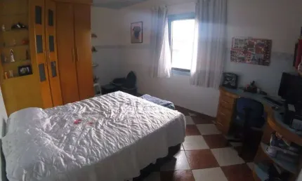 Sobrado com 3 dormitórios à venda, 255 m² por R$ 620.000,00 - Vila Assis Brasil - Mauá/SP