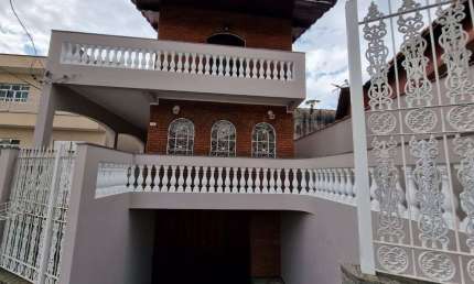 Casa com 3 quartos à venda na Rua Arthur Galhardo, 13, Jardim Anchieta, Mauá