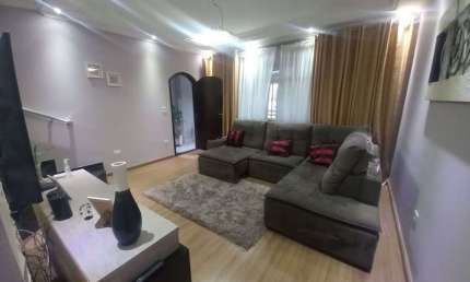 Sobrado com 3 dormitórios à venda, 214 m² por R$ 650.000,00 - Vila Nossa Senhora das Vitórias - Mauá/SP