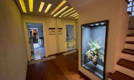 Sobrado com 3 dormitórios à venda, 166 m² por R$ 730.000,00 - Jardim Pedroso - Mauá/SP