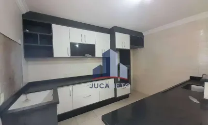 Sobrado com 3 dormitórios para alugar por R$ 4.900,00/mês - Jardim Anchieta - Mauá/SP