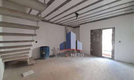 Sobrado com 3 dormitórios à venda, 165 m² por R$ 700.000 - Parque São Vicente - Mauá/SP