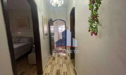 Casa com 2 dormitórios à venda, 200 m² por R$ 640.000,00 - Jardim Anchieta - Mauá/SP