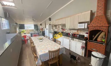 Casa com 3 dormitórios à venda, 304 m² por R$ 650.000,00 - Vila Bocaina - Mauá/SP