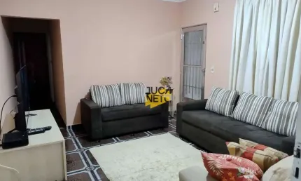 Sobrado com 3 dormitórios à venda, 261 m² por R$ 580.000 - Vila Assis Brasil - Mauá/SP