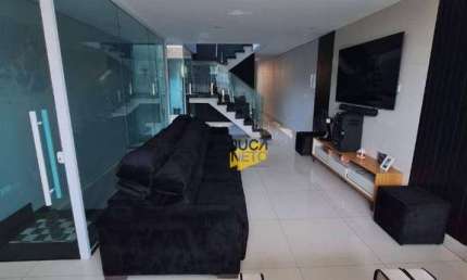 Sobrado com 3 dormitórios para alugar, 180 m² por R$ 6.000/mês - Jardim Guapituba - Mauá/SP