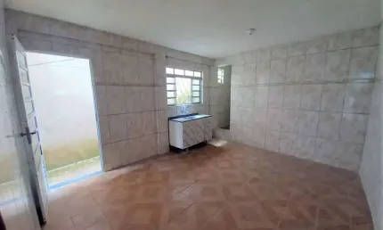 Casa com 1 dormitório para alugar, 50 m² por R$ 1.100,00 - Vila Bocaina - Mauá/SP