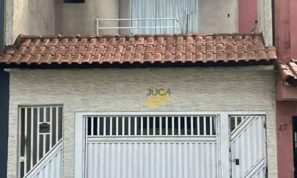 Sobrado Espaçoso com 320m² – 3 Dormitórios e 5 Vagas de Garagem