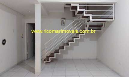 Sobrado 2 suites frente para praia, piscina, repasse de divida Bairro Gaivota