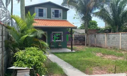 Casa 2 dormitorios com muito quintal  Bairro - Gaivota - Itanhaem