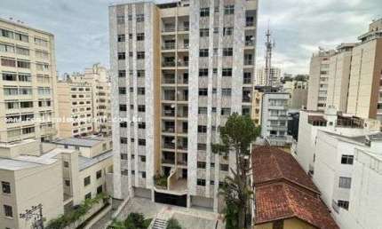 Apartamento para Venda em Juiz de Fora, Centro, 4 dormitórios, 3 banheiros, 2 vagas